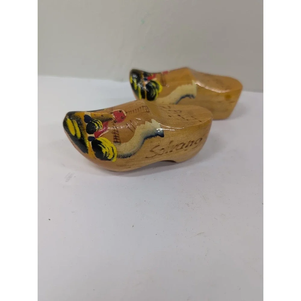 Vintage Holland Dutch Solvang Wooden Shoes Salt and Pepper‎ Shakers